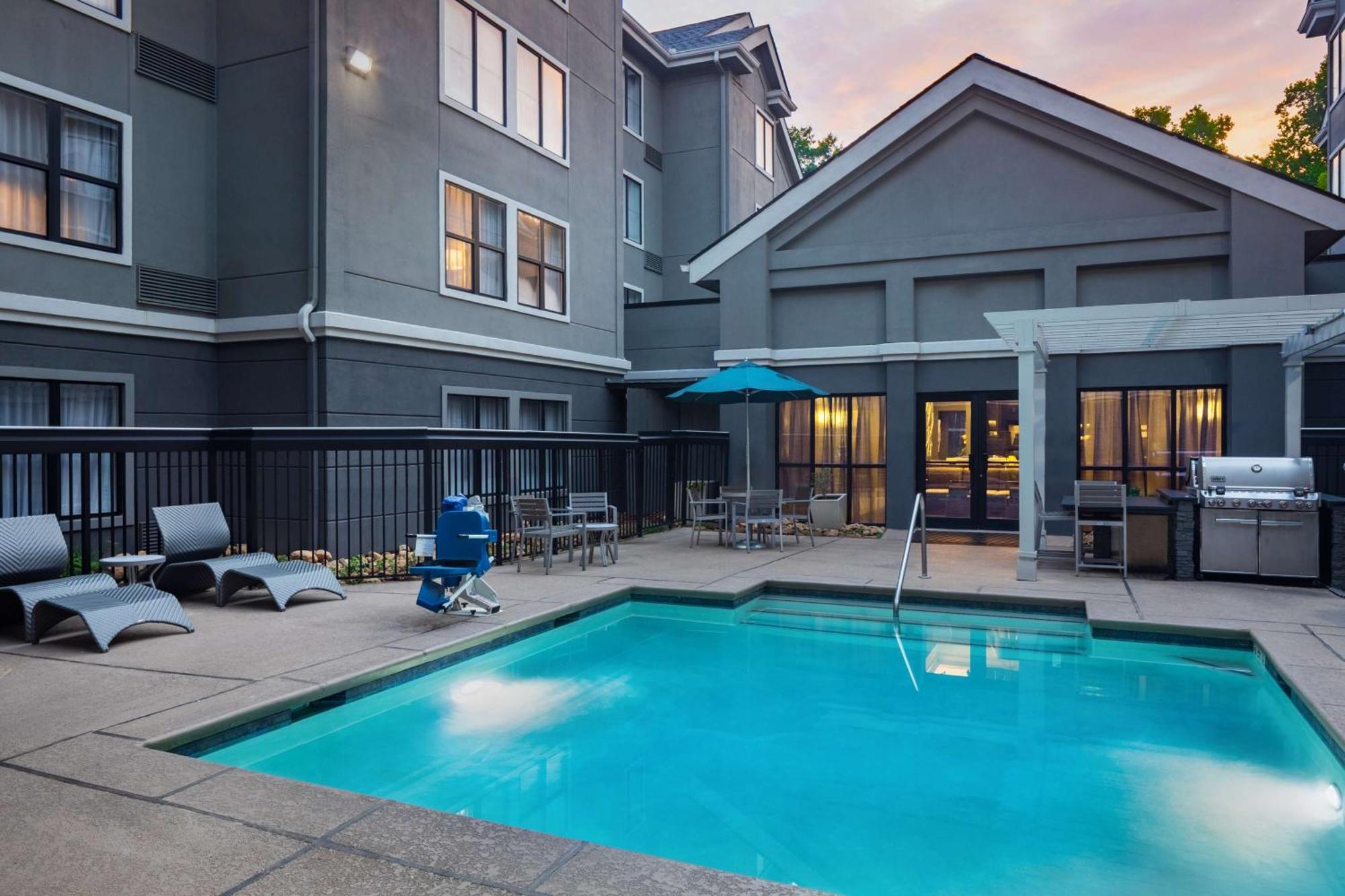 Homewood Suites By Hilton Atlanta Lenox Buckhead Zewnętrze zdjęcie